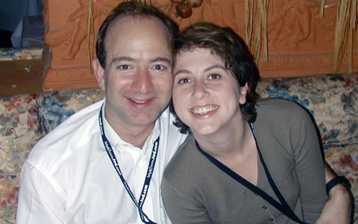 Джефф и Маккензи Безос в молодости