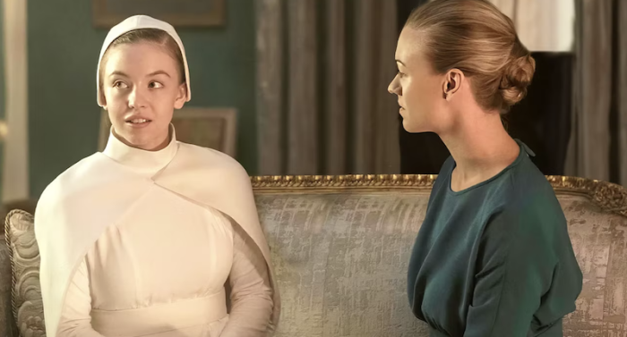 Сидни Суинни в сериале "Рассказ служанки"