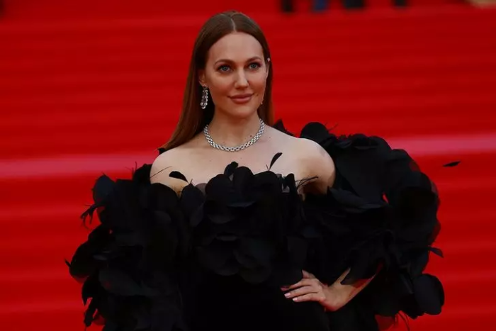 Мерьем Узерли