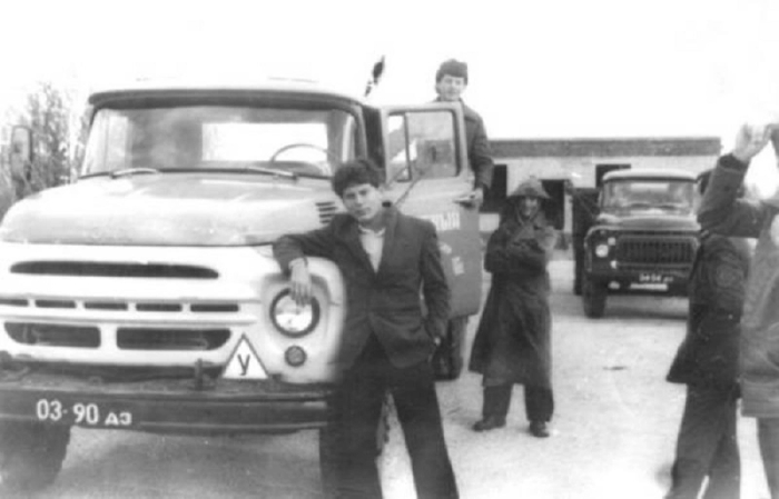 Юрий Хой в юности