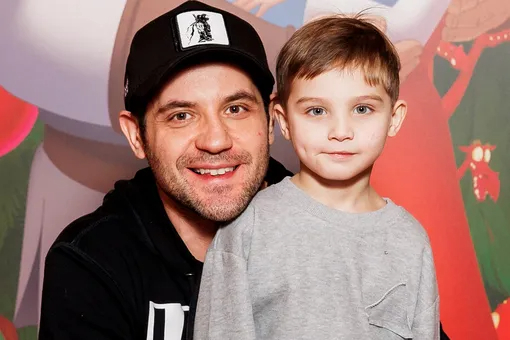 Марк Богатырев с сыном