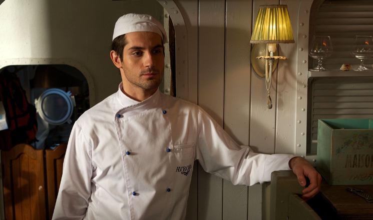 Марк Богатырев в сериале "Кухня"