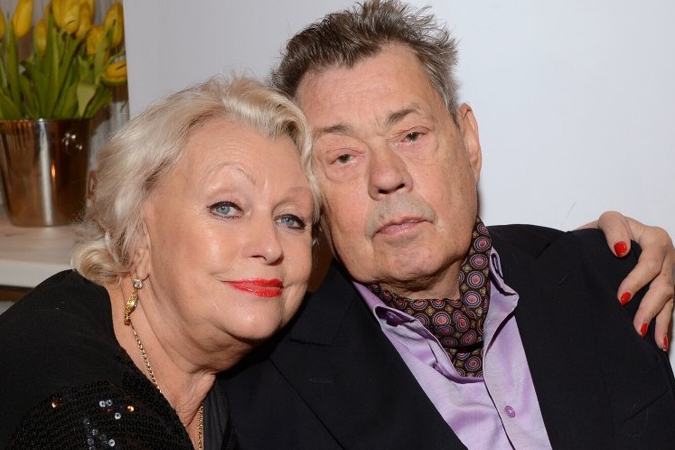 Людмила Поргина и Николай Караченцов после аварии Людмила Поргина и Николай Караченцов после аварии