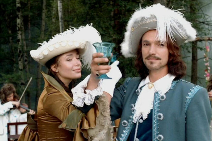 Дубовский в фильме «Тайны дворцовых переворотов» Дубовский в фильме «Тайны дворцовых переворотов»