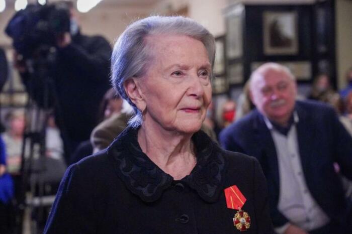 Раиса Максимова Раиса Максимова