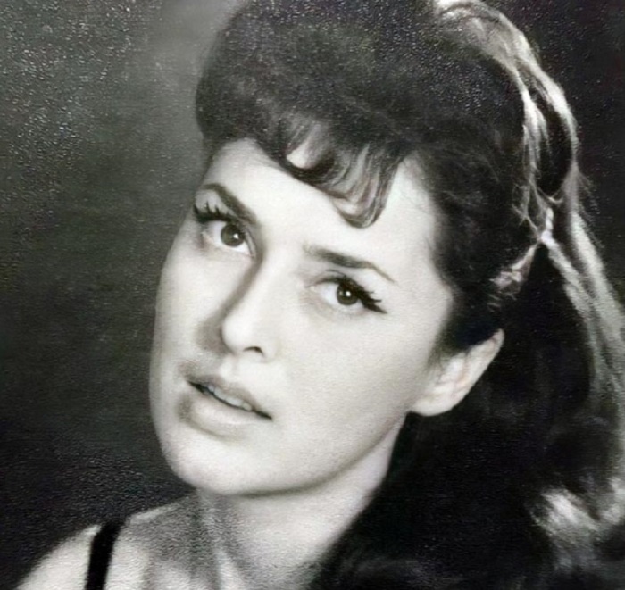Нелли Корниенко в молодости Нелли Корниенко в молодости