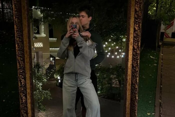 Матвей Петренко с девушкой Матвей Петренко с девушкой