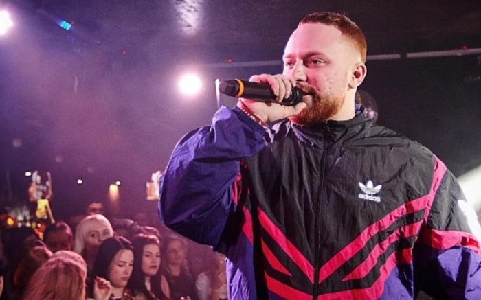 Свик на сцене./Фото.live.mts.ru