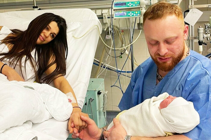 Леша Свик при родах жены./Фото.thevoicemag.ru
