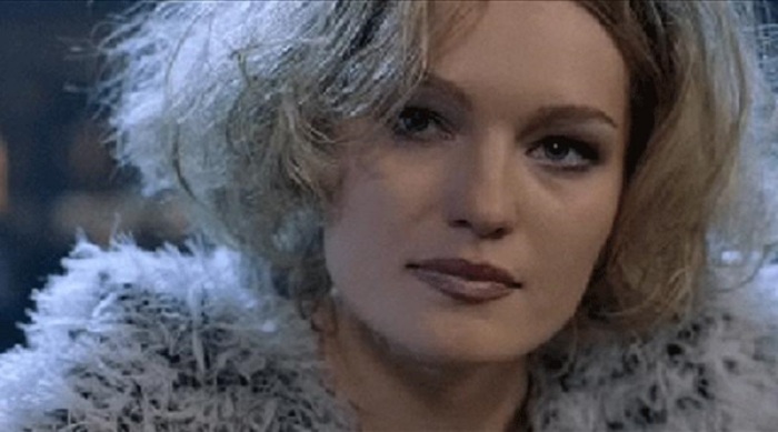 Виктория Толстоганова, кадр из фильма «Антикиллер» /Фото. kino-teatr.ru Виктория Толстоганова, кадр из фильма «Антикиллер» /Фото. kino-teatr.ru