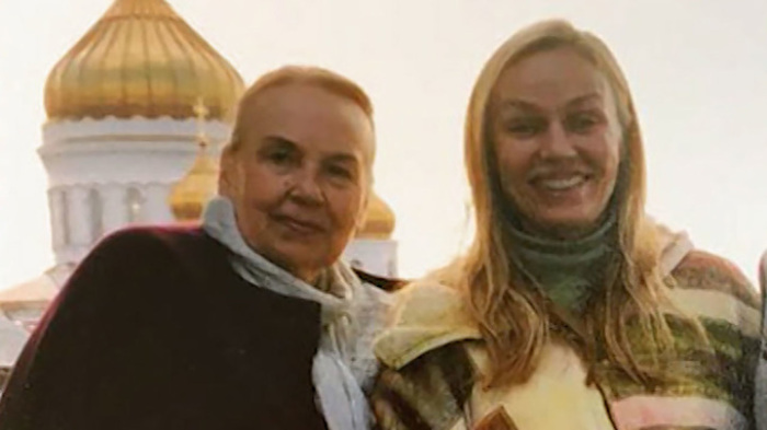 Наталья Андрейченко с мамой Лидией Андреевной./Фото.est.forum2017.vesti.ru Наталья Андрейченко с мамой Лидией Андреевной./Фото.est.forum2017.vesti.ru