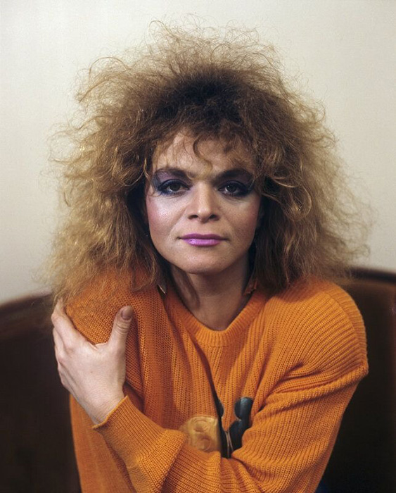 Лариса Долина до пластики. Лариса Долина до пластики.