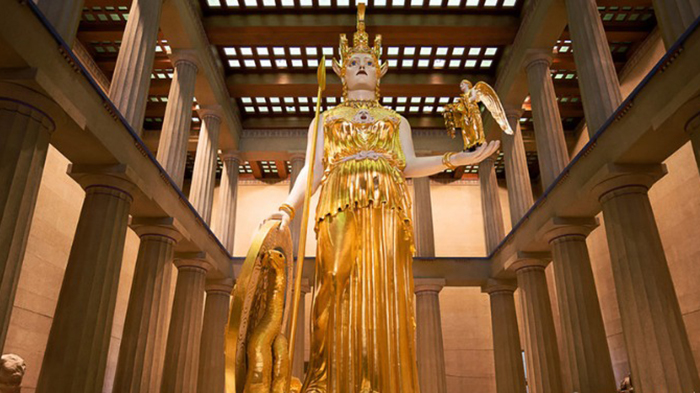 Статуя богини Афины. / Фото: globalintergold.info
