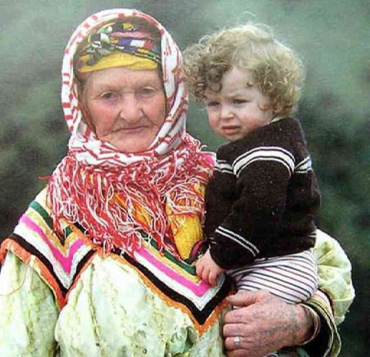 Никто точно не знает, сколько их. Никто точно не знает, сколько их.