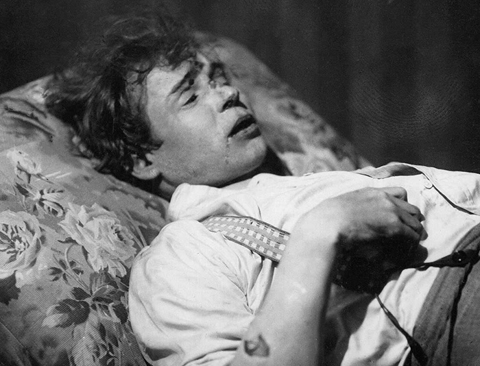 Сергей Ильин мечтает раскрыть тайну смерти поэта.