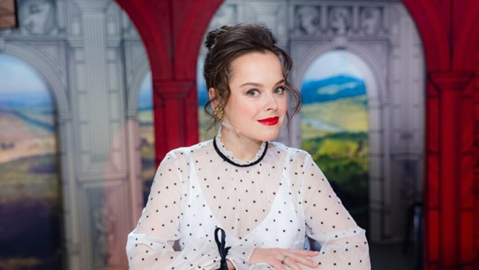 Наталия извинилась за неуместную шутку, хотя и не была её автором.