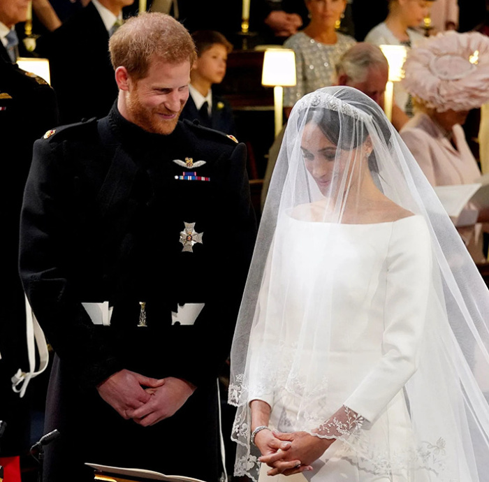 Гарри и Меган нарушили все королевские традиции. Гарри и Меган нарушили все королевские традиции.