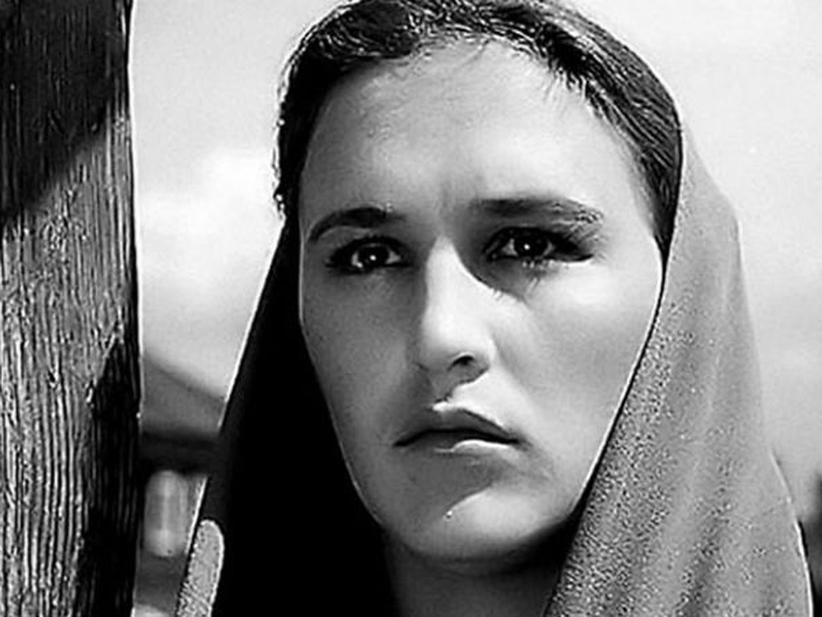 Нонна Мордюкова.