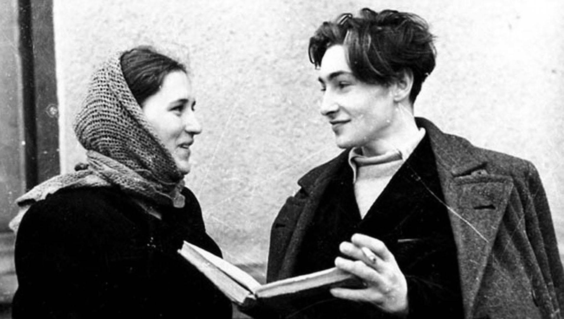 Нонна Мордюкова и Вячеслав Тихонов в фильме «Молодая гвардия».