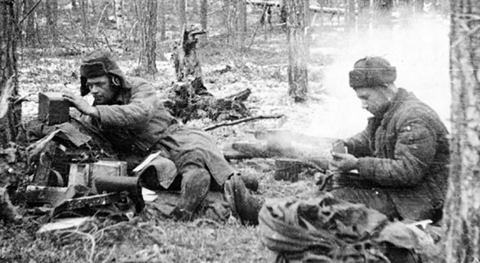 Партизан Леонид Беренштейн пустил под откос 42 эшелона. / Фото: jewish.ru