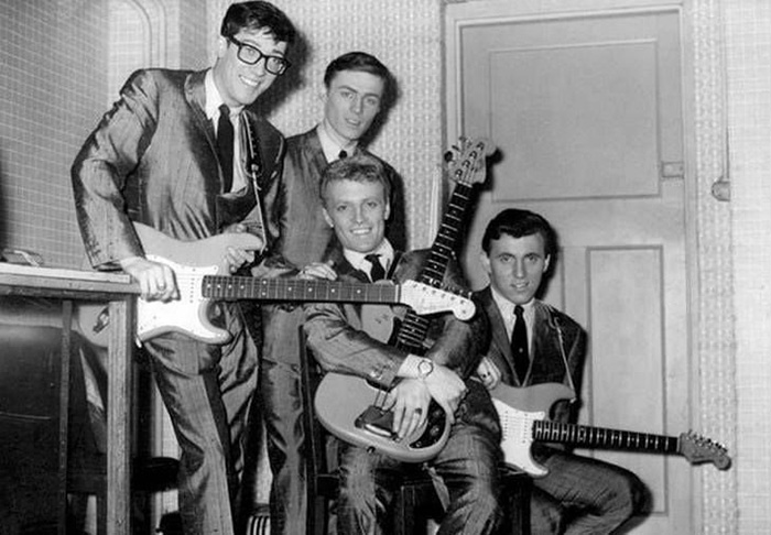 Британская группа Shadows. Британская группа Shadows.