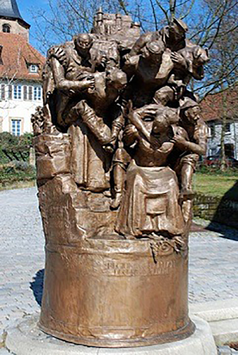 Памятник верным жёнам Вайнсберга. / Фото: vbaden.blogspot.com