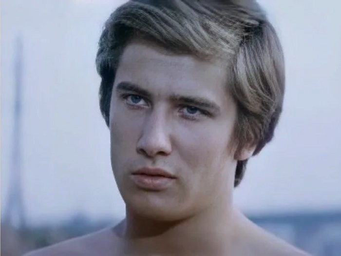 Сергей Насибов в фильме "Школьный вальс"