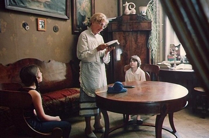 Юля Грибкова явно не из простой семьи Юля Грибкова явно не из простой семьи