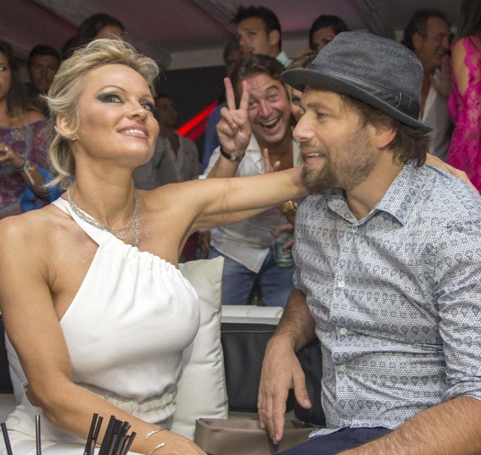 Памела Андерсон и Рик Салмон