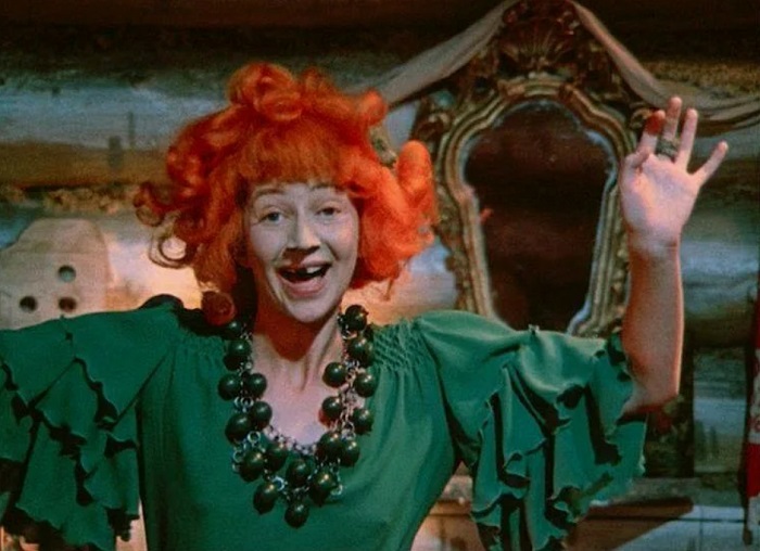 Валентина Кособуцкая в образе Бабы Яги