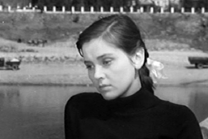 Инна Гулая в фильме "Тучи над Борском"