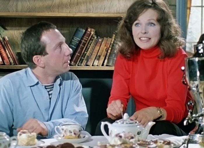 Скучающая дамочка приехала из любопытства