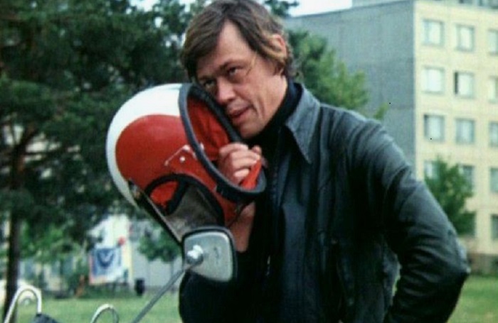 Николай Караченцов в роли Урри