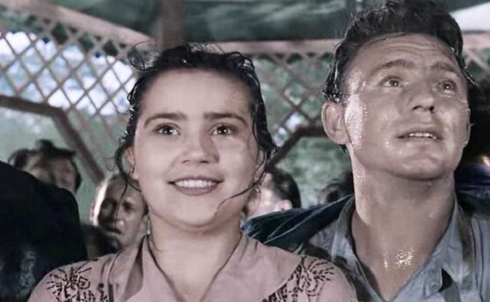 Кадр из фильма "Весна на Заречной улице"