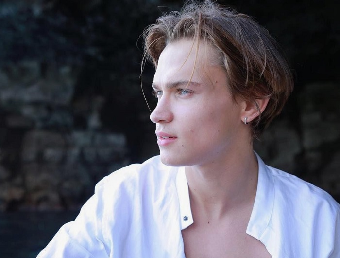 Сол с детства хотел стать актером