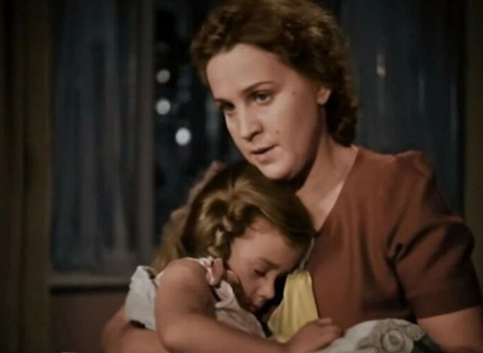 Кадр из фильма "Подкидыш"