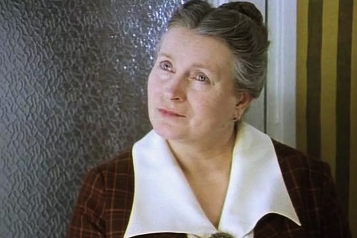 Надина мама приняла Женю за грабителя