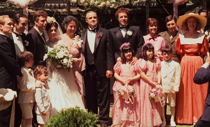 Кадр из фильма "Крестный отец" Кадр из фильма "Крестный отец"