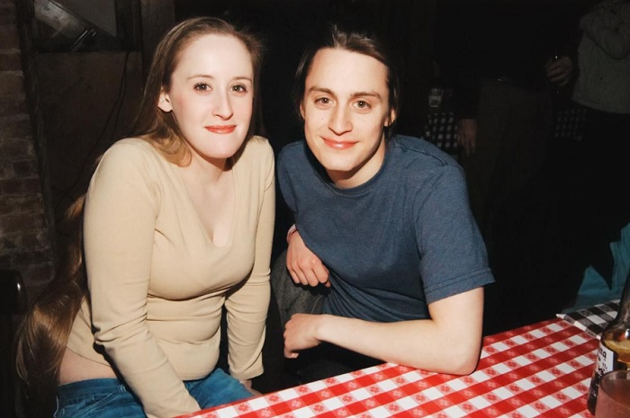 Дакота и Маколей были очень близки Дакота и Маколей были очень близки