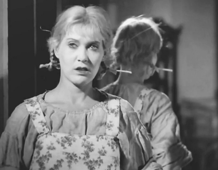 Любовь Орлова в фильме "Веселые ребята"