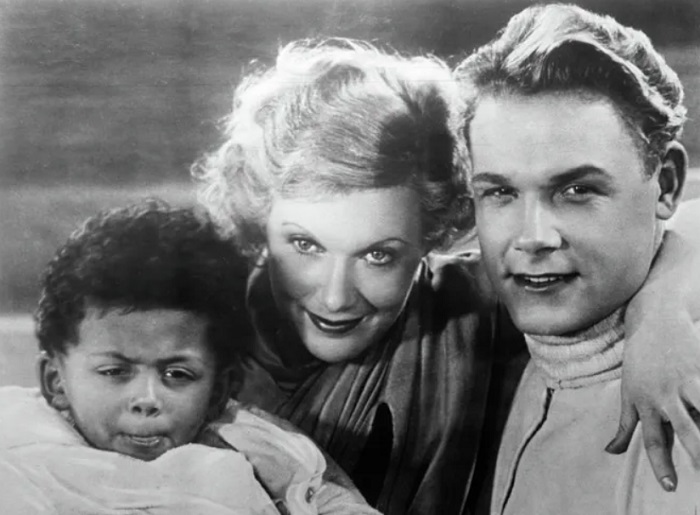 Любовь Орлова в фильме "Цирк"