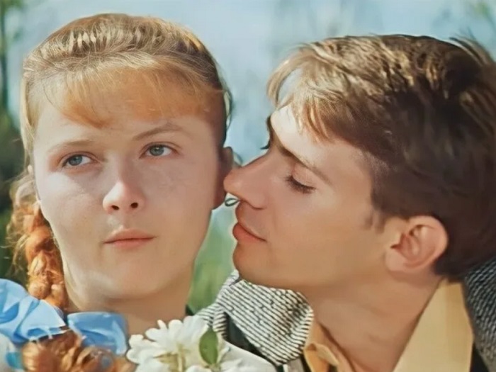 Аня и Лаврик Аня и Лаврик