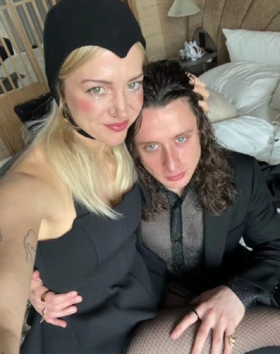 Рори с женой Сарой Рори с женой Сарой