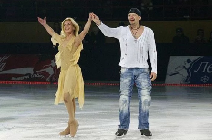 Дмитрий Марьянов и Ирина Лобачева выступали в ледовом шоу
