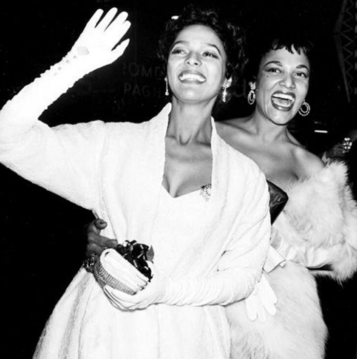 Дороти и Вивиан в молодости