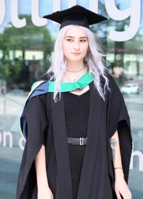 Александра Хворостовская