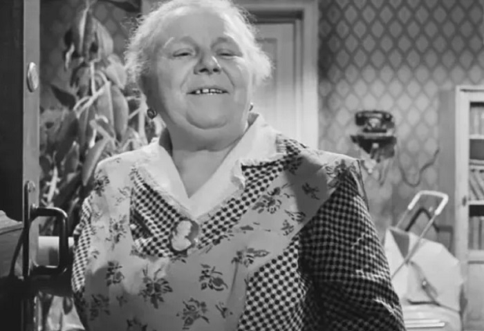 Екатерина Мазурова в фильме "Добро пожаловать, или Посторонним вход воспрещен"