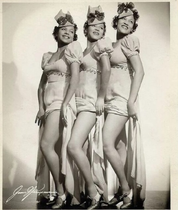 Дороти Дэндридж (справа) выступала в ночных клубах