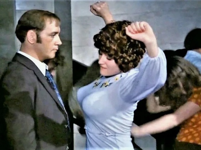 Звезда танцплощадки в исполнении Татьяны Распутиной Звезда танцплощадки в исполнении Татьяны Распутиной