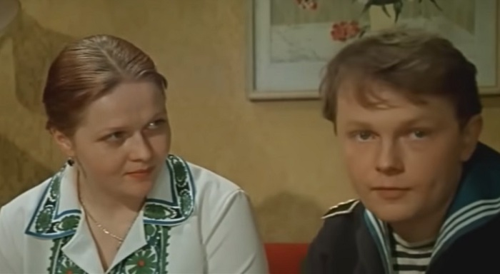 Взрослый сын приехал в гости Взрослый сын приехал в гости